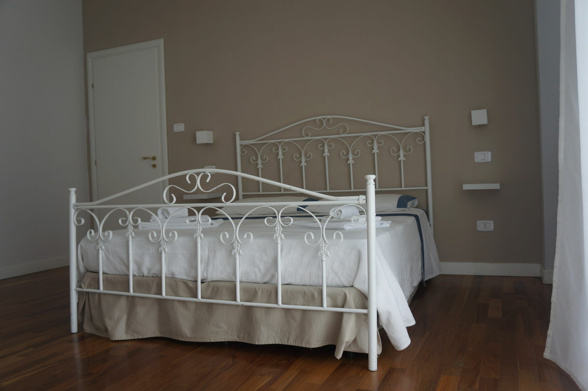 Lullymia Bed & Breakfast Crotone Exterior photo